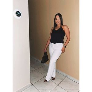 Meet your Posher, Janelys